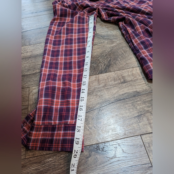 Burton Medium Dryride Snowboarding Blitz Flannel Layer Pink Purple with Pockets - Picture 6 of 8